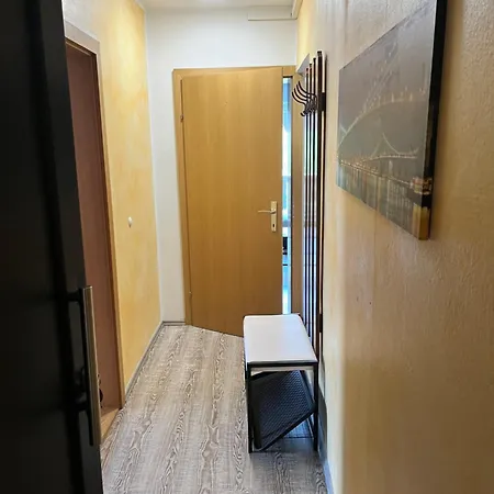 Sunside Apartment *